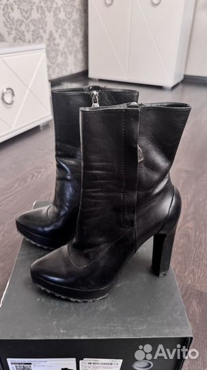 Ботильоны женские 38