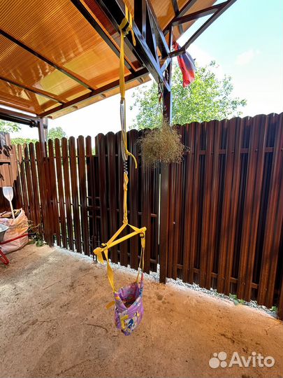 Прыгунки, тарзанка, качели