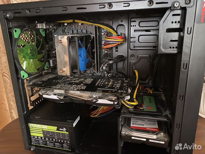 Игровой компьютер с монитором