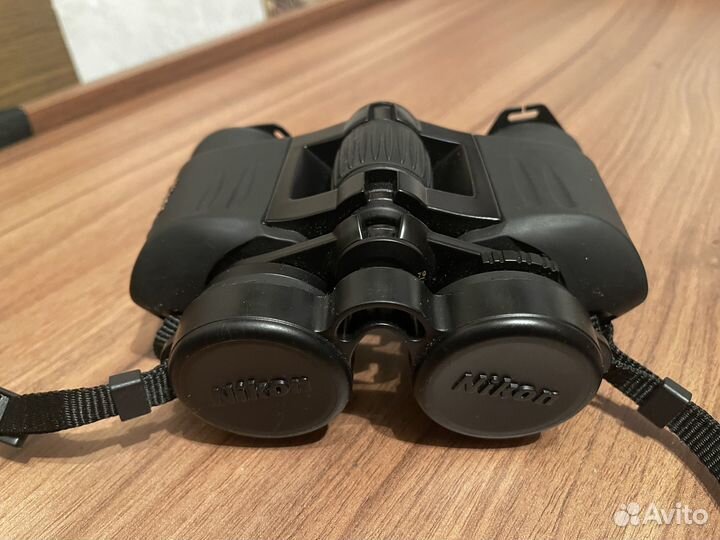 Бинокль Nikon Action EX 7x35