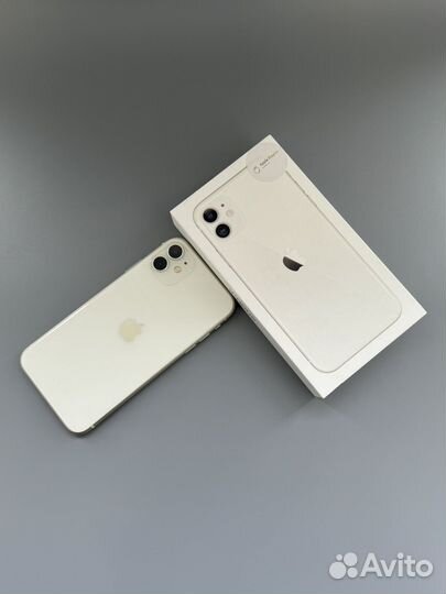 iPhone 11, 64 ГБ