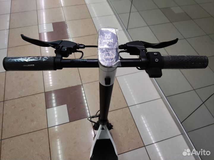 Электросамокат xiaomi