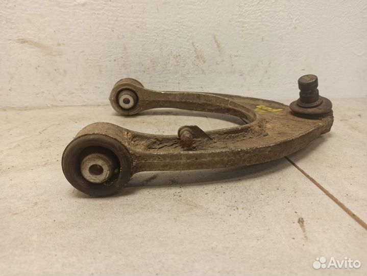 Рычаг передний верхний 31126775967