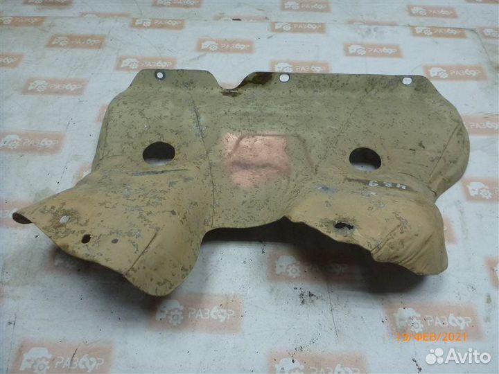 Экран тепловой Volvo Xc70 BZ95 B6324S 2008