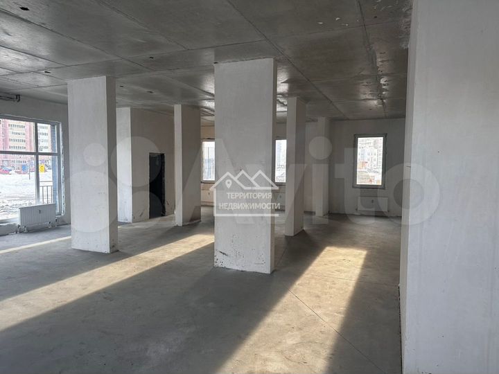Торговое помещение 132 кв.м. в ЖК 