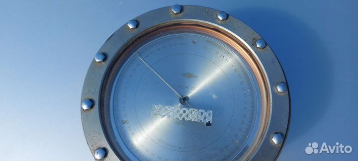 Барометр судовой