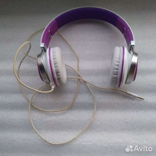 Наушники проводные