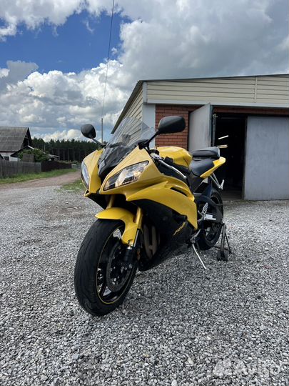 Yamaha yzf r6
