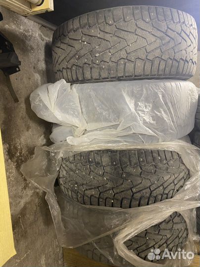 Pirelli Ice Zero 255/50 R19 107H