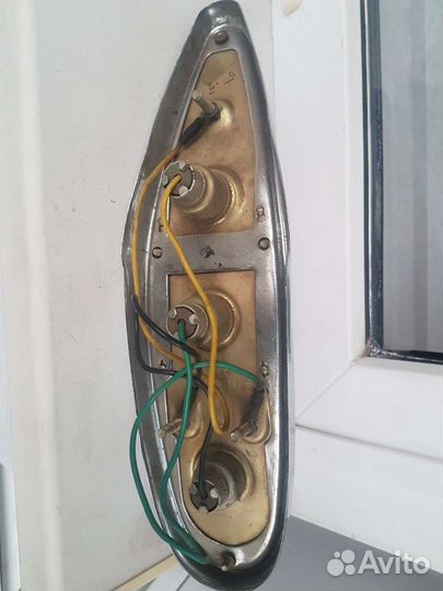 Задний фонарь