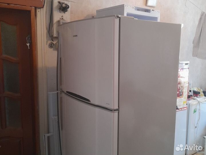 Холодильник бу в рабочем состоянии
