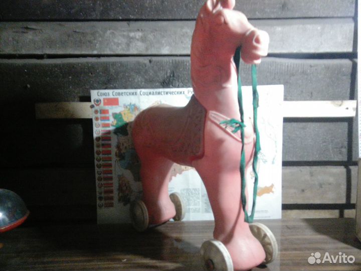 Конь-каталка.Дутыш.СССР