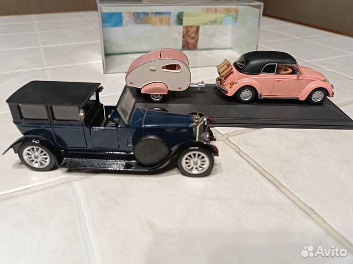 Модели автомобилей в масштабе 1:43 2 шт