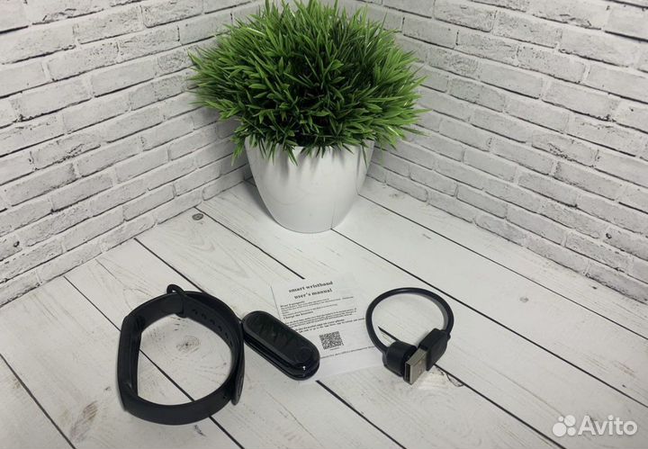 Фитнес браслет