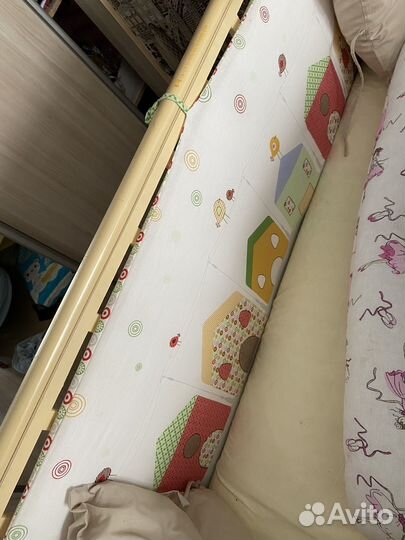 Детская кроватка