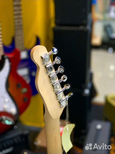 Электрогитара новая