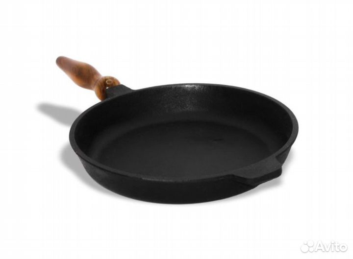 Чугунная сковорода 28х4 см дер.съем.ручка