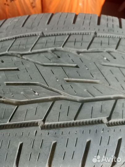 Continental ContiCrossContact LX2 215/60 R17