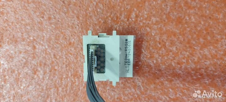 Разбор LG 32LB570U