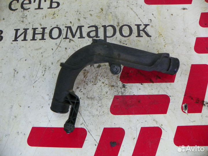 Патрубок интеркулера Skoda Octavia