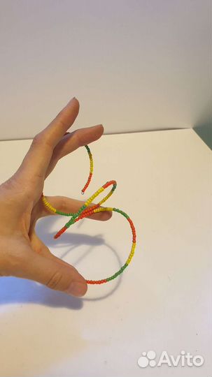 Браслет из бисера