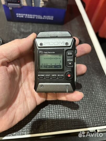 Zoom F1-LP Ручной портативный рекордер