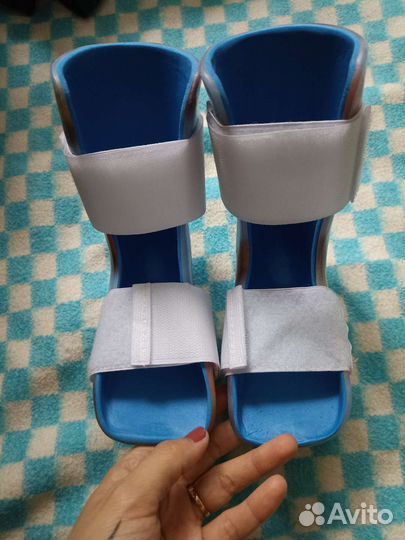 Тутор на голеностопный сустав