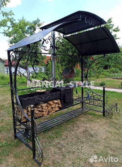 Беседка с мангалом