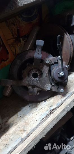 Поворотный кулак chrysler pt cruze