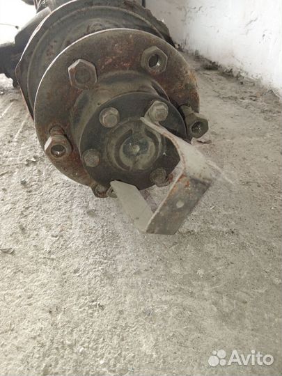 Ниссан атлас.Задний мост в сборе