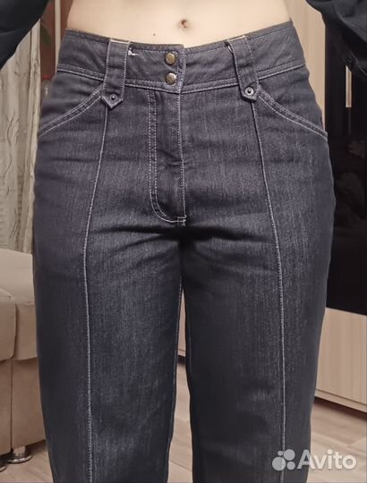 Джинсы, брюки, шорты (40-42)