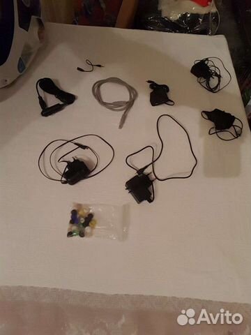 Зарядки, резинки для наушников