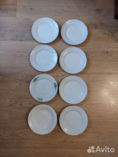 Тарелки СССР Рига цена за 8 штук