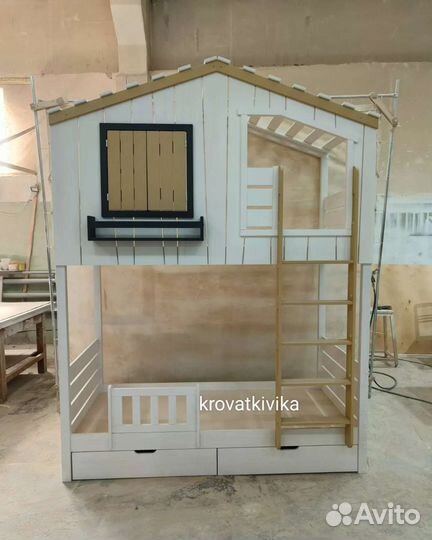 Двухярусная Эко кровать домик из массива