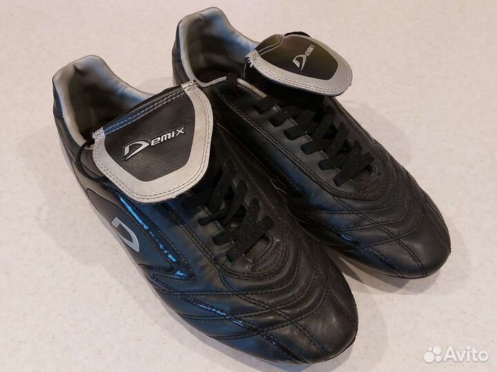 Футбольные бутсы 43 размер