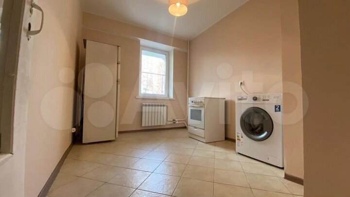 2-к. квартира, 46,5 м², 1/18 эт.