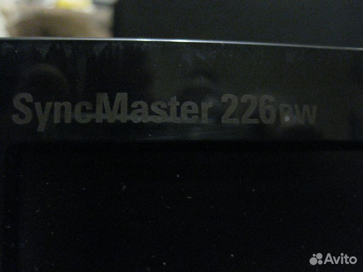 Монитор ЖК Samsung 22 дюйма