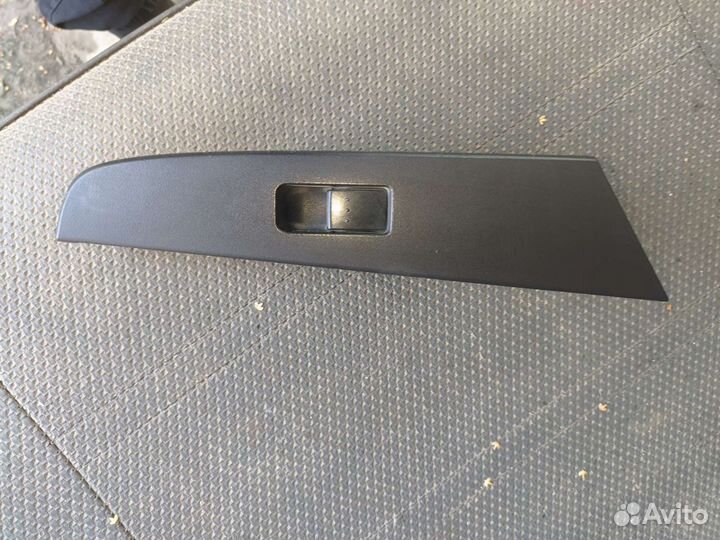 Кнопка стеклоподъемника mazda 3 bk