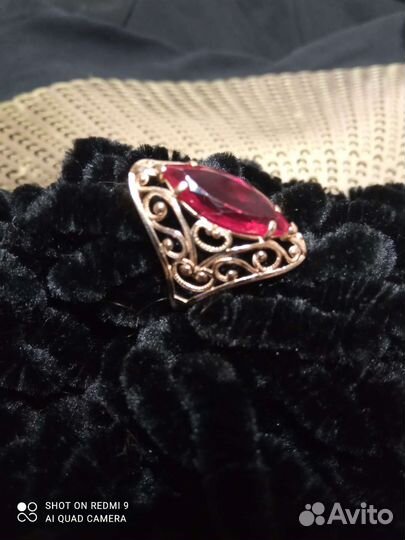 Золотые серьги