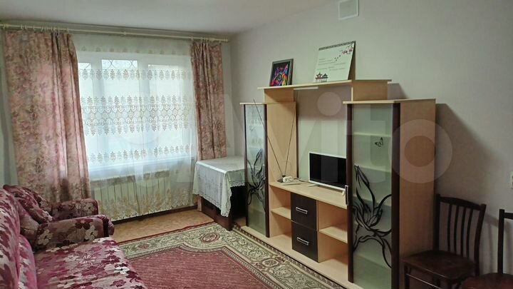 2-к. квартира, 53 м², 1/4 эт.