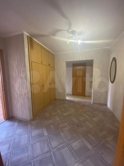 2-к. квартира, 74,7 м², 1/5 эт.