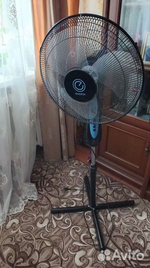 Вентилятор напольный