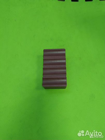 Направляющие аутригеров New Holland