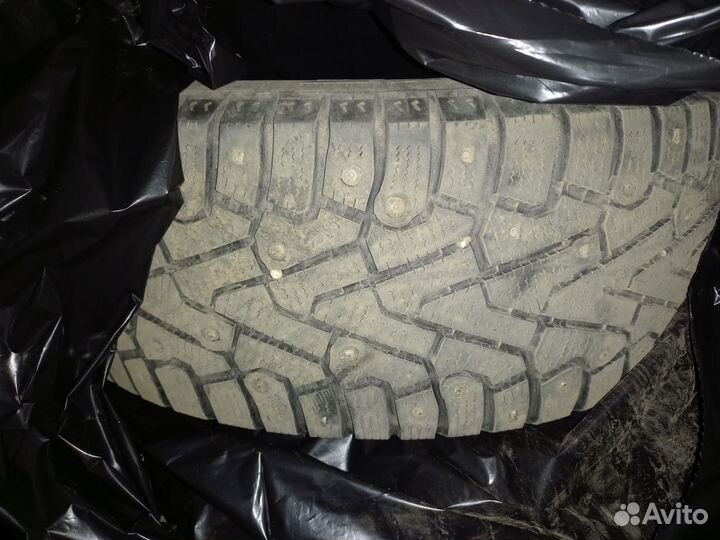 Pirelli Ice Zero 205/55 R16