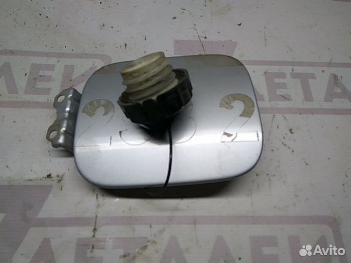 Лючок бензобака Mitsubishi Lancer 9