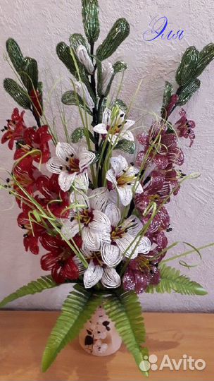 Цветы из бисера