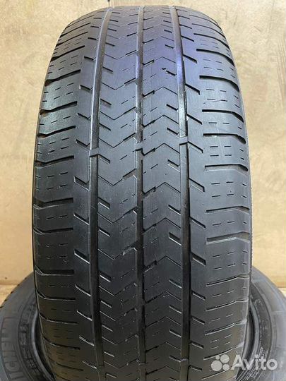 Michelin Agilis 215/60 R17C 104H