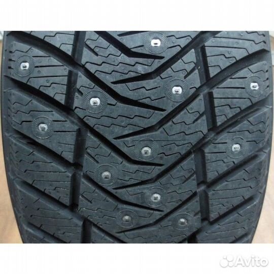 Yokohama IceGuard Stud IG65 245/40 R18 97T