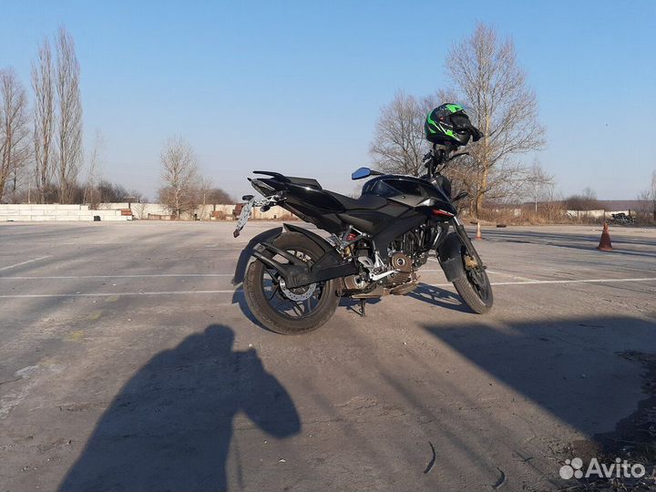 Bajaj Pulsar NS 200