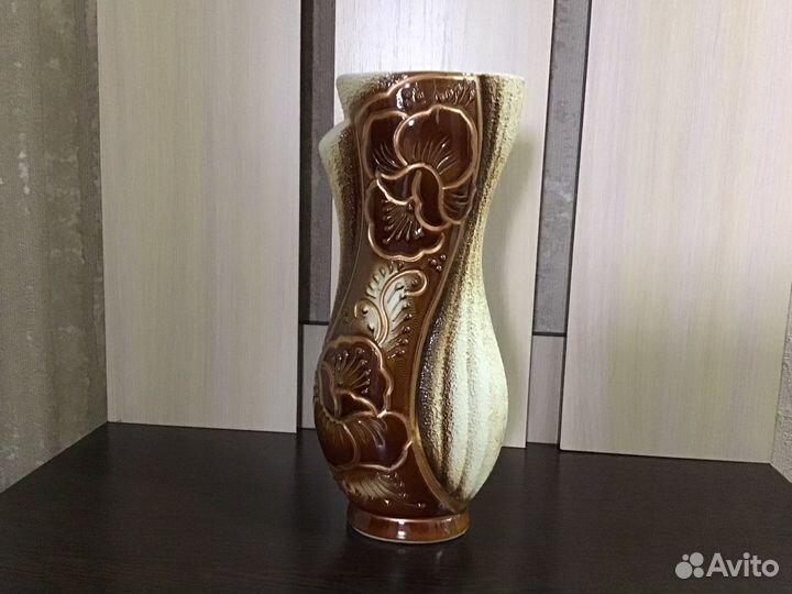 Ваза для цветов керамическая